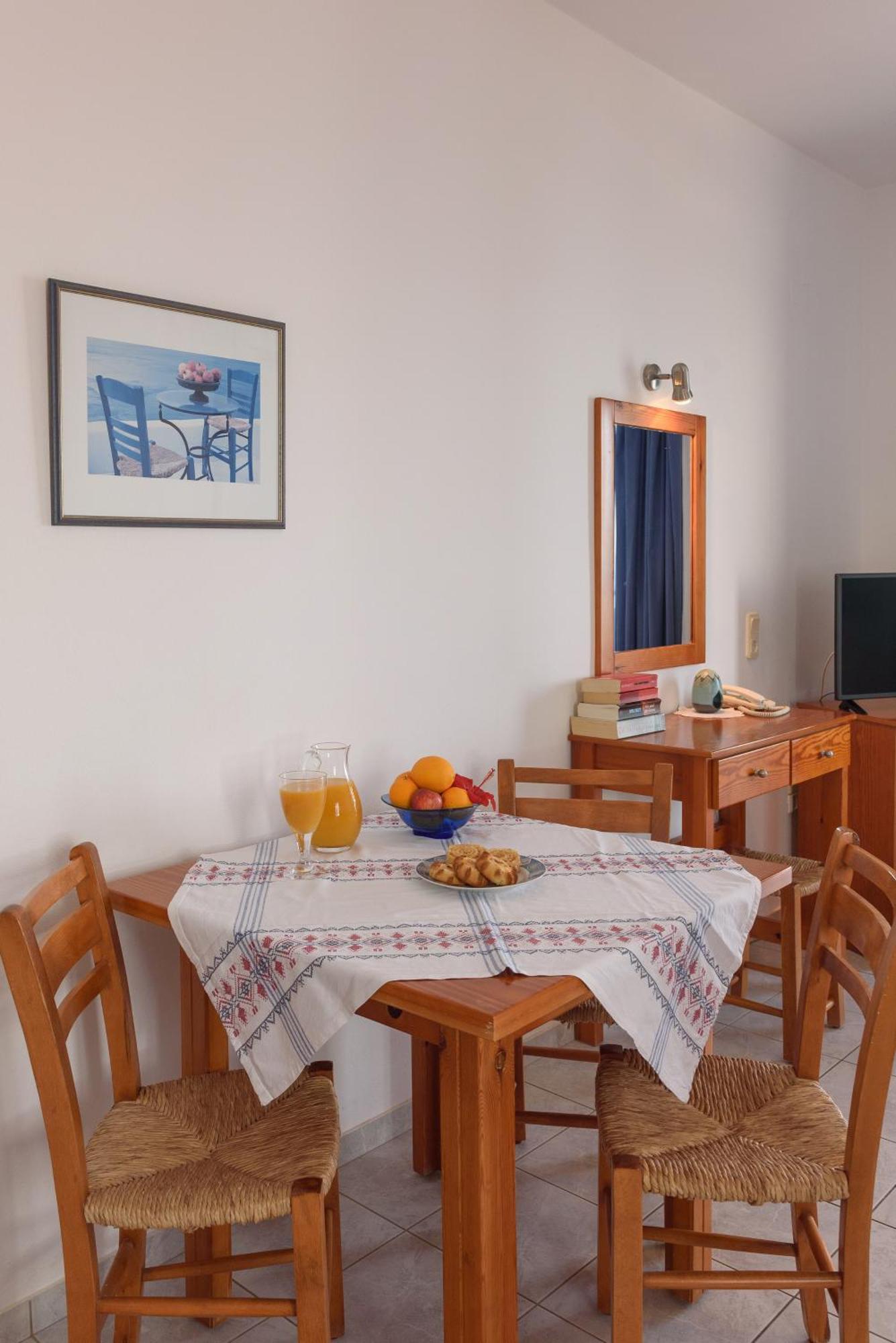 Kalamaki Holidays - Finikas Studios & Apartments Exterior foto
